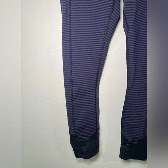 Lululemon Pace Queen Stripe Leggings size 4 - Picture 5 of 7